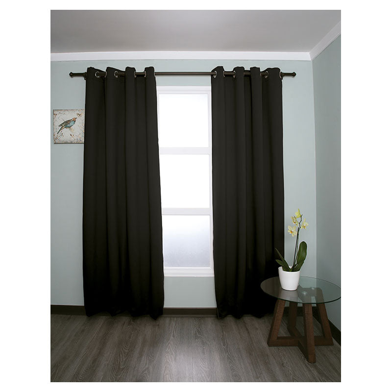 Cortina blackout liso negro 229 x 137 cm (Precio por pieza)