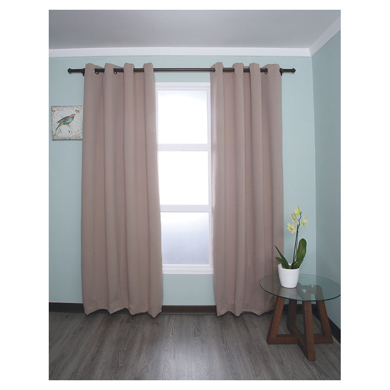 Cortina blackout liso taupe 229 x 137 cm (Precio por pieza)