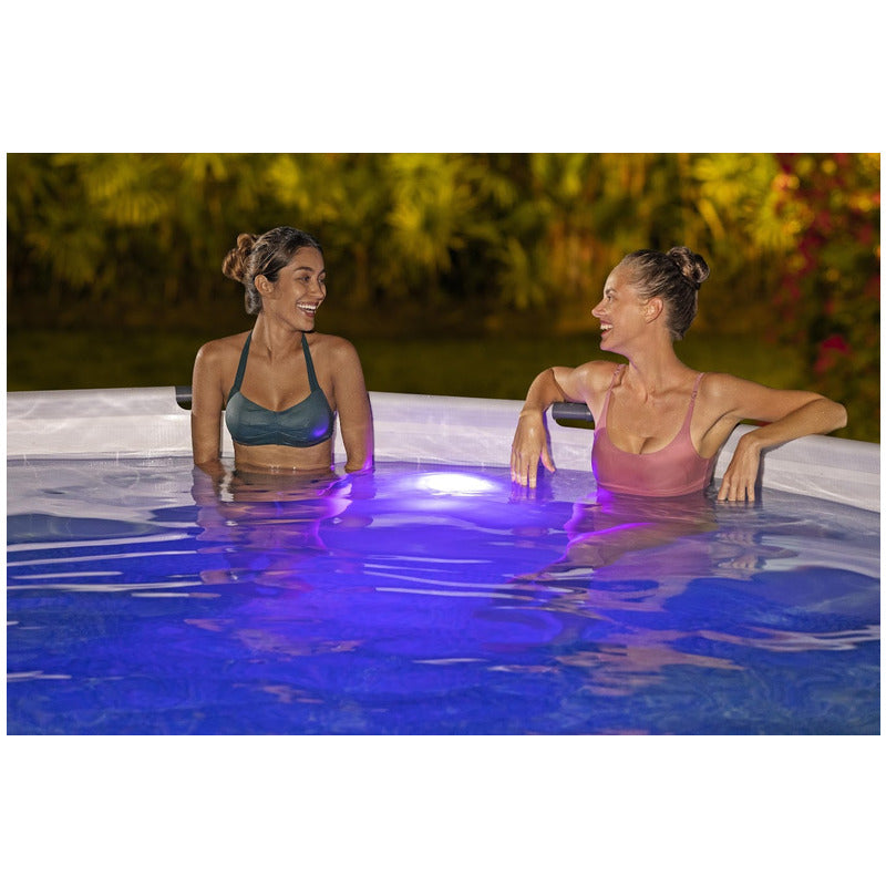 Piscina estructural Steel Pro Max 107 x 457 cm incluye luz LED de colores Bestway