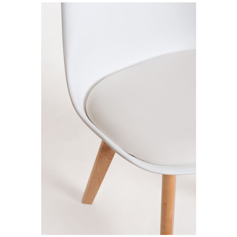Matte white plastic and wood Eiffel chair 51 x 46 x 82 cm