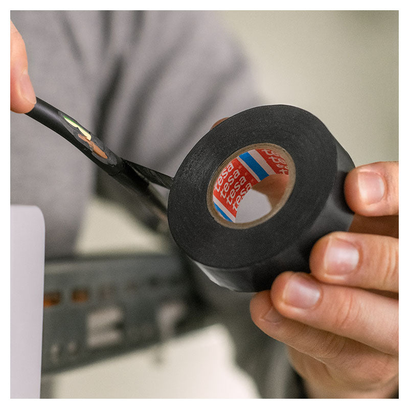 Cinta eléctrica Tesaflex 3/4" 45 m negro