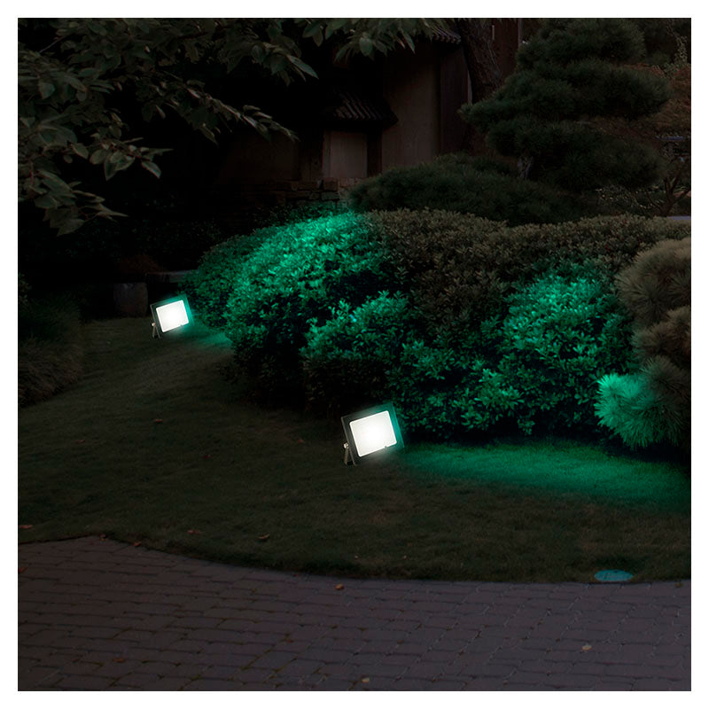 Outdoor black LED floodlight 20W cool white General Lighting