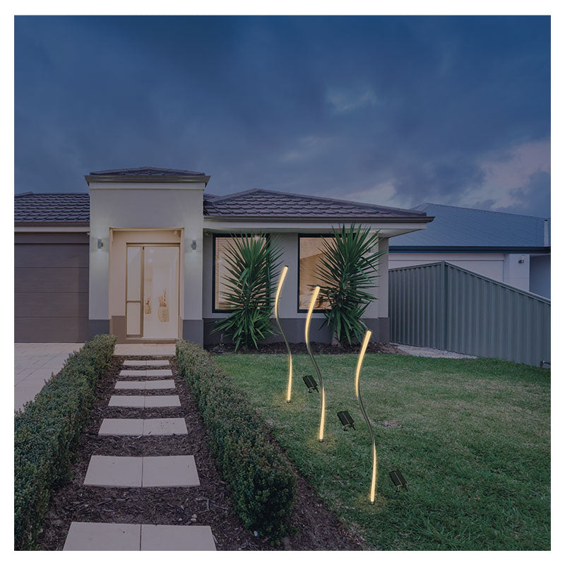 Lámpara tipo estaca moderna ondas verticales negra 1 luz LED solar 24719