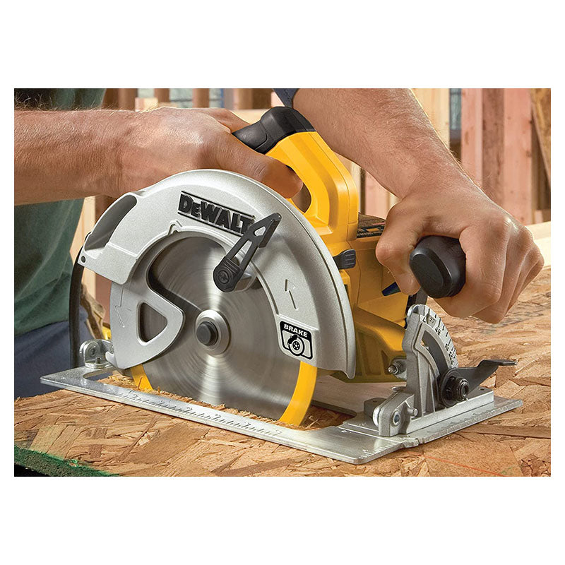 7 1/4" 1,800 W Dewalt Circular Saw