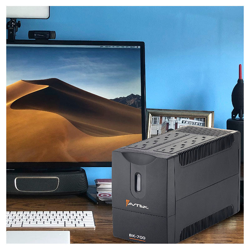 UPS 8 tomas para equipos eléctricos y electrónicos 700 VA 350 W 3 A 120 V 60 Hz