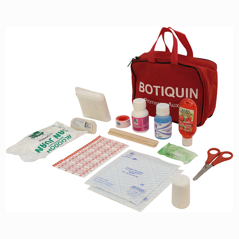 Vehicle first aid kit