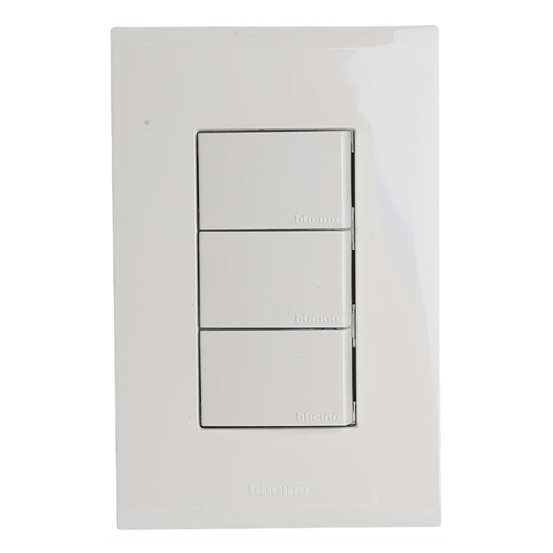 Interruptor triple unipolar blanco