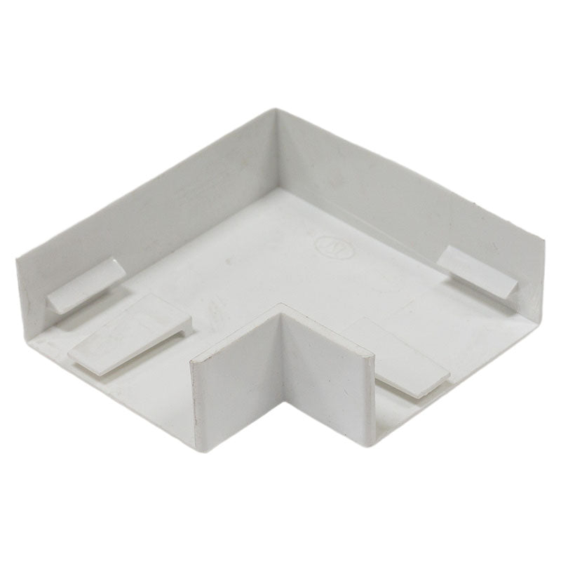 Flat angle for trunking 40 x 17 mm (4 x 1.7 cm)