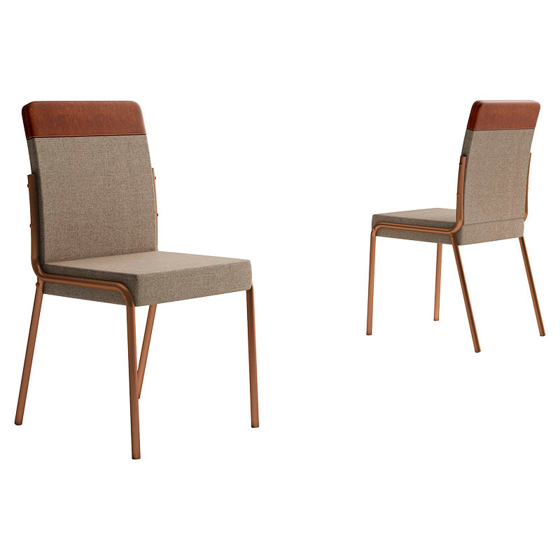 Silla arena con cuerina 90 x 46 x 57 cm soporta hasta 100 kg.