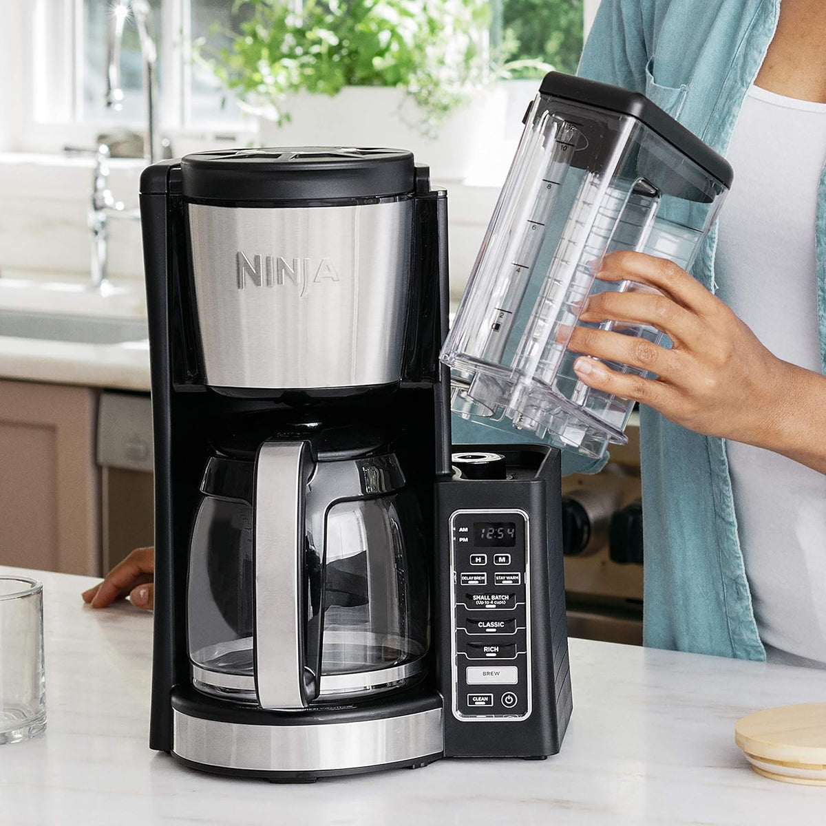 Cafetera programable plástica 12 tazas negro Ninja