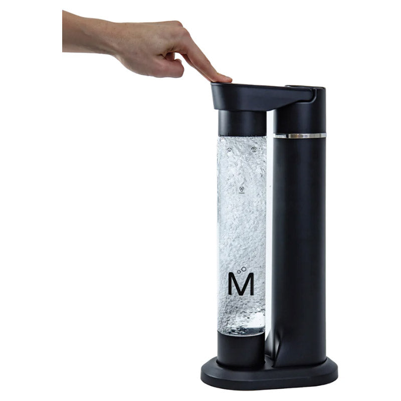 Beverage carbonator 0.85 Liters black includes gas tank MAIM