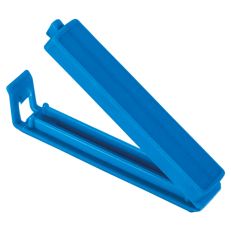 Set of 9 Utti plastic packaging clips, assorted colors